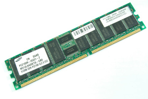 Модуль памяти DIMM DDR-I Reg. ECC 512MB PC2100R (266MHz) Модуль памяти DIMM DDR-I Reg. ECC 512MB PC2100R (266MHz)