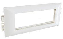 100009S Суппорт с рамкой на 3 поста (45х45) в профиль для кабельных каналов SPL 100х50,105х50, 1/6 100009S Суппорт с рамкой на 3 поста (45х45) в профиль для кабельных каналов SPL 100х50,105х50, 1/6